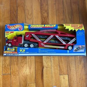 NIB 1998 Hot Wheels Red Thunder Roller Semi Lights Sounds Storage Vehicle